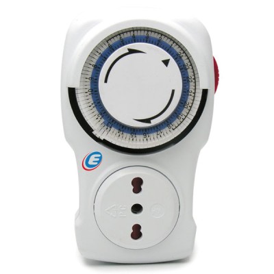 Timer giornaliero 10/16a potenza max 3680W